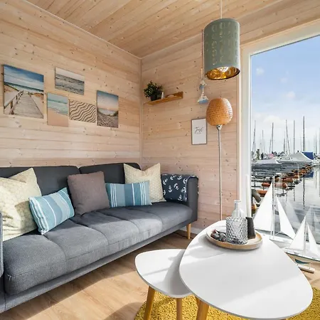 Botel Tordalk - Stern Hausboot *